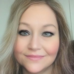 Meet your Posher, Christy